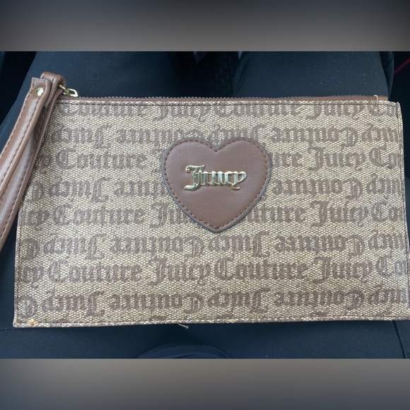 Juicy wristlet - Picture 1 of 3